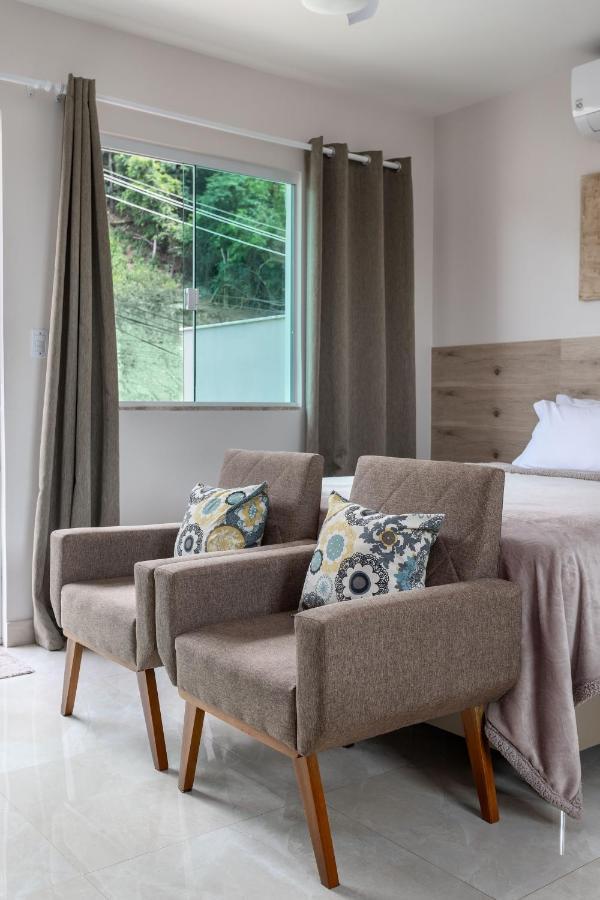 STUDIO NOVO- com Varanda espaçosa- Cama Queen Wi-fi -Sky - 5 minutos de carro da Praia - ITAIPUAÇU Maricá Exterior foto
